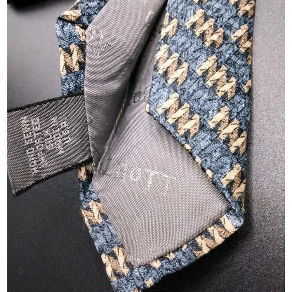 Robert Talbott James INC Men's Silk Tie Blue Gold Beige Woven Geometric Pattern
